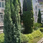 Appartement елит 4 *